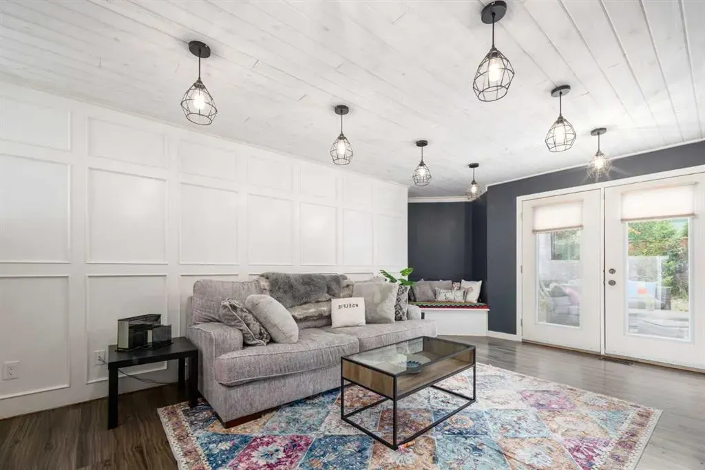 36 Deermeade Road SE