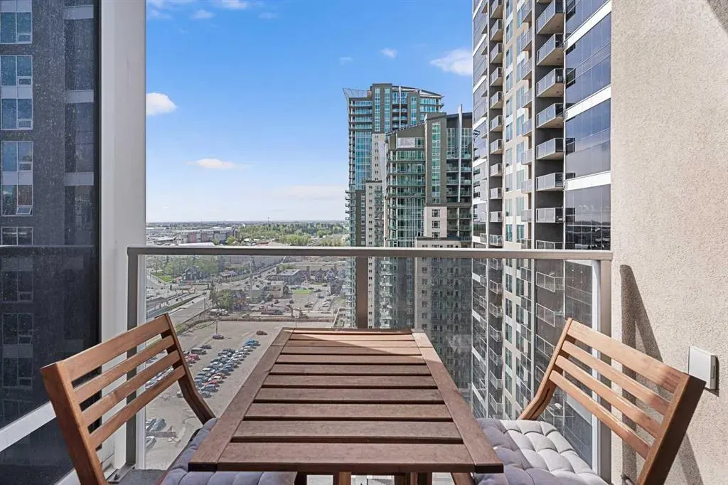 211 13 Avenue SE, #1708