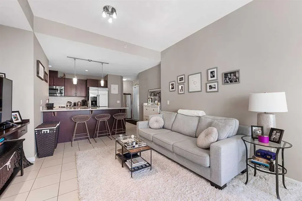 211 13 Avenue SE, #1708
