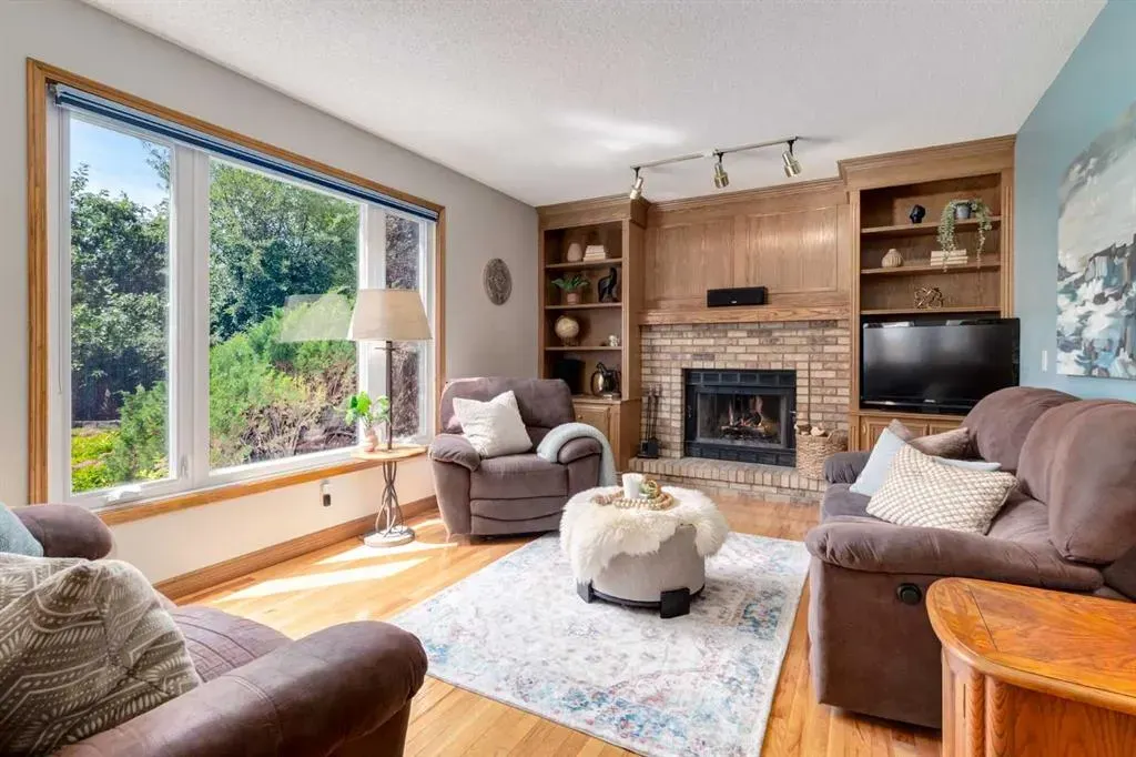 39 Canterbury Court SW