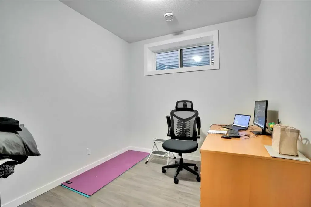 232 Cornerbrook Common NE