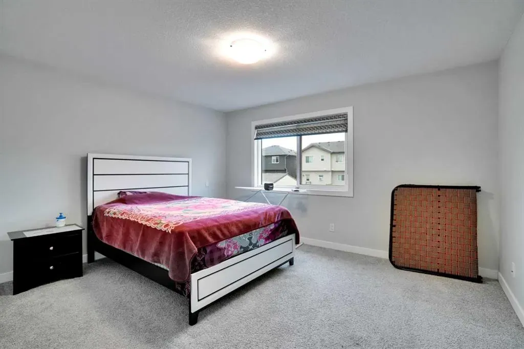 232 Cornerbrook Common NE