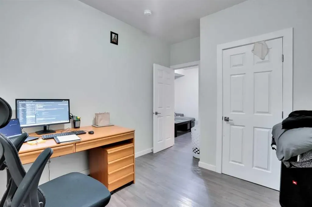 232 Cornerbrook Common NE