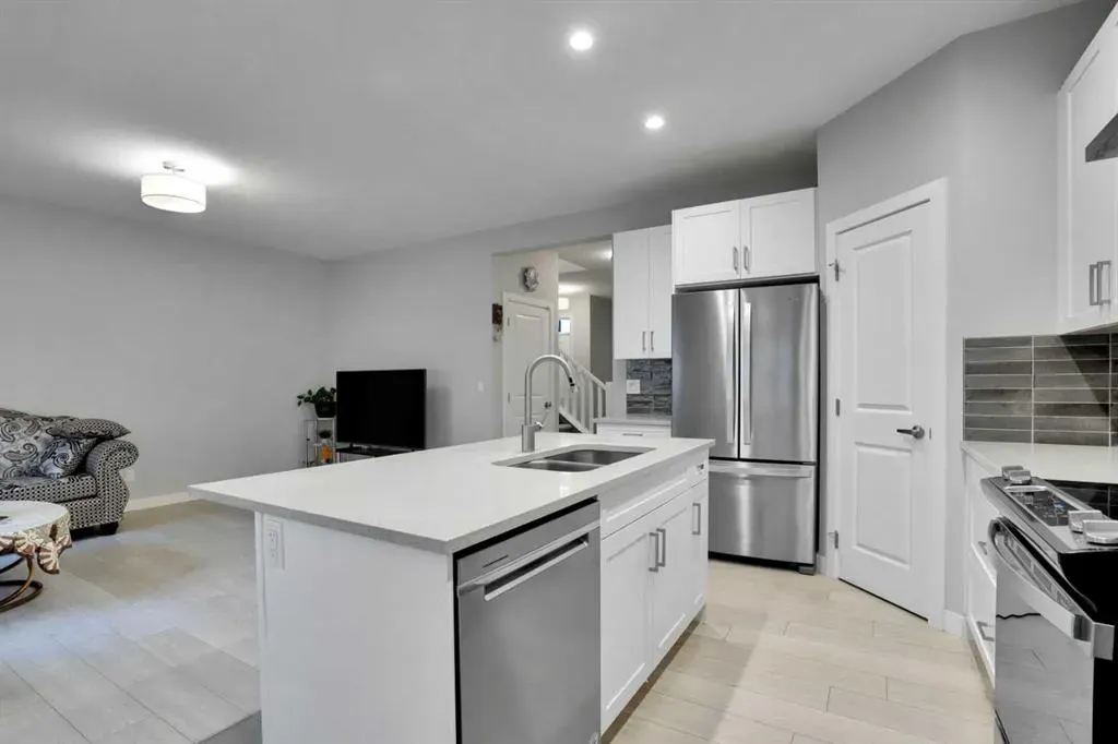 232 Cornerbrook Common NE