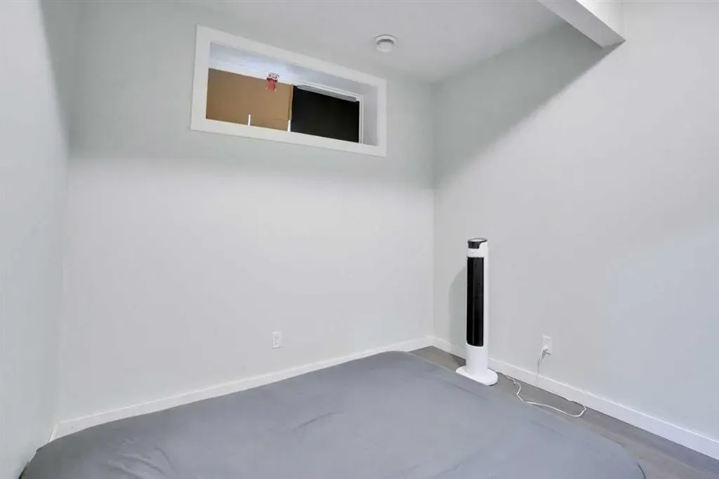 232 Cornerbrook Common NE