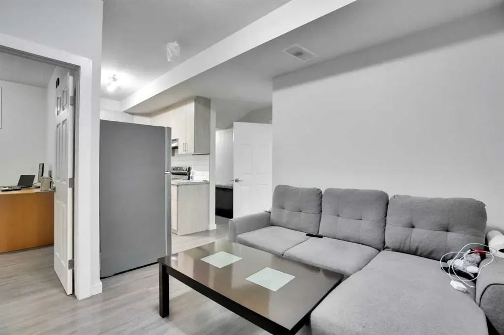 232 Cornerbrook Common NE