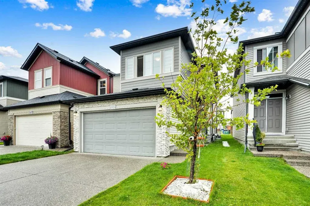 232 Cornerbrook Common NE
