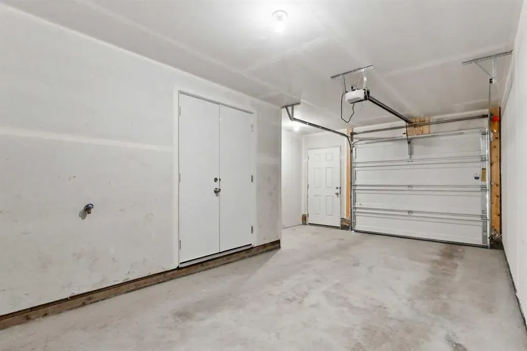 24 Rivercrest Drive, #203