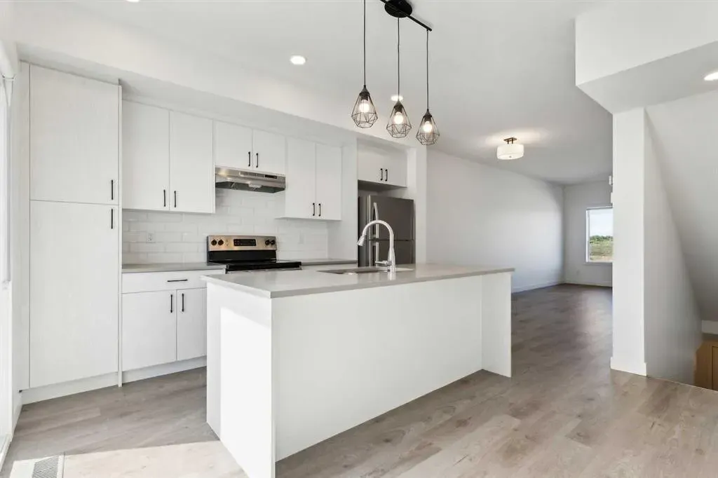 24 Rivercrest Drive, #203