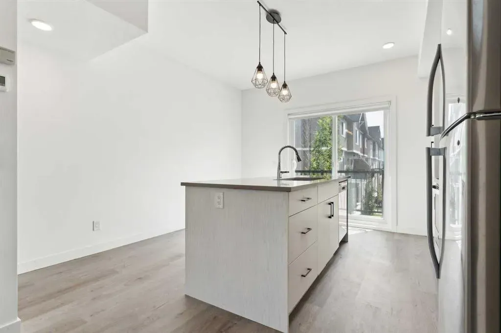 24 Rivercrest Drive, #203