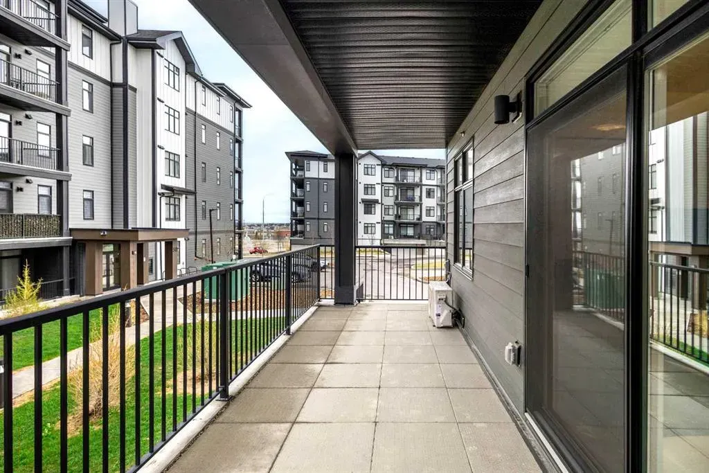 40 Sage Hill Walk NW, #116