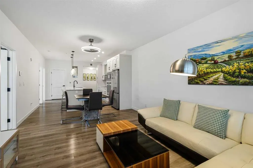 40 Sage Hill Walk NW, #116