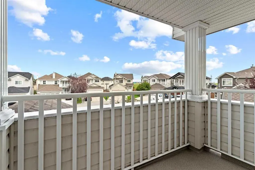 216 Coral Reef Manor NE