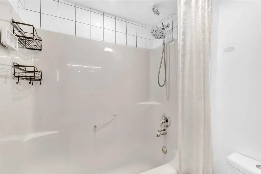 535 8 Avenue SE, #212
