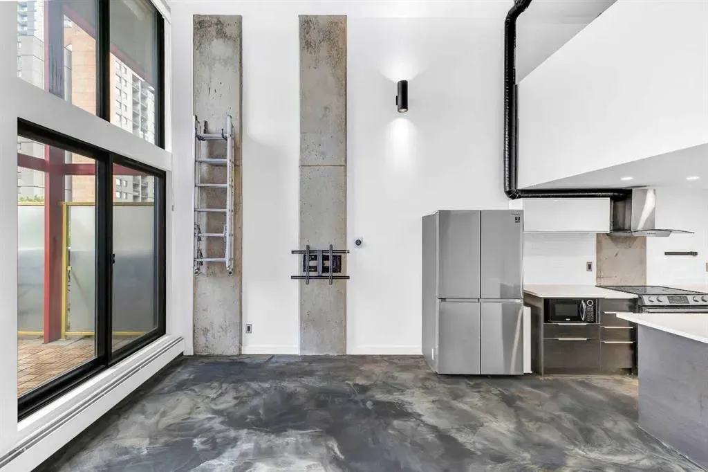 535 8 Avenue SE, #212