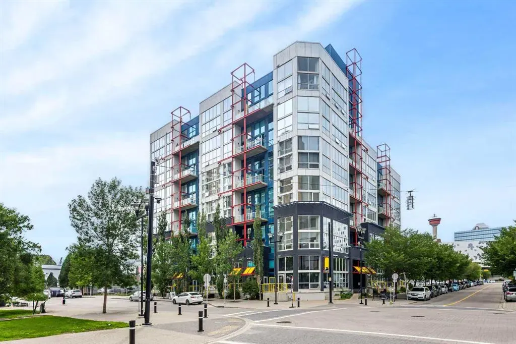 535 8 Avenue SE, #212
