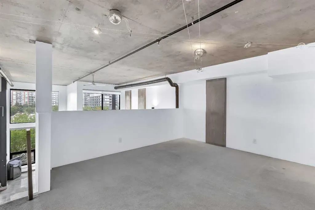 535 8 Avenue SE, #212