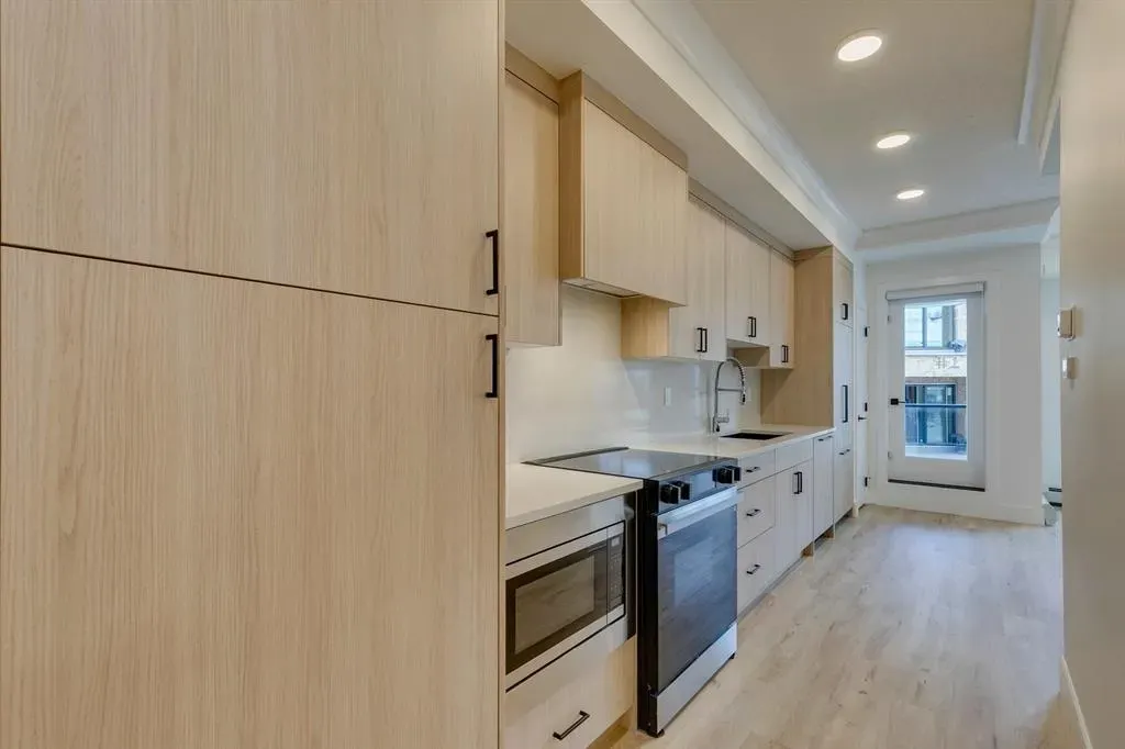 4270 Norford Avenue NW, #1314