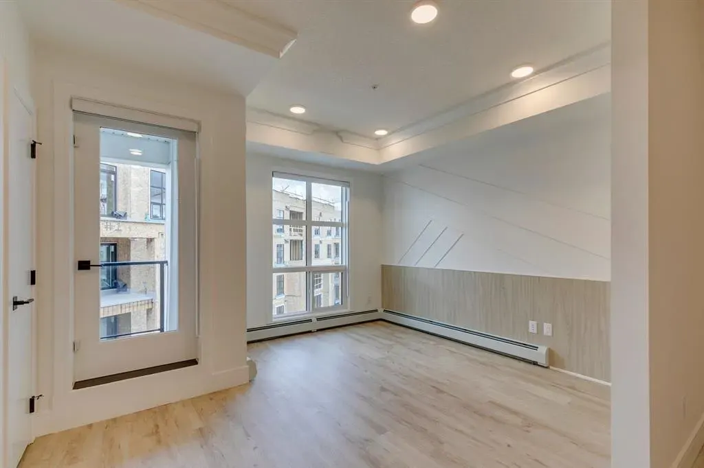 4270 Norford Avenue NW, #1314