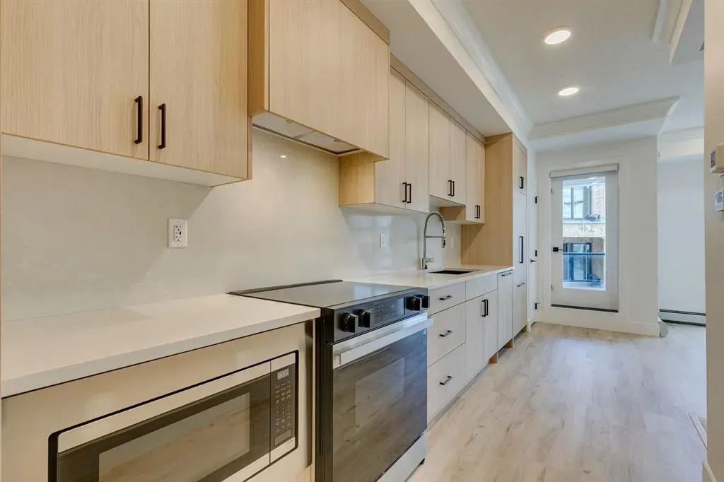 4270 Norford Avenue NW, #1314