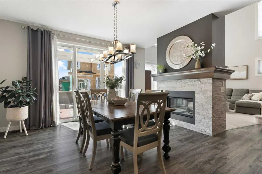 154 Coopersfield Way SW