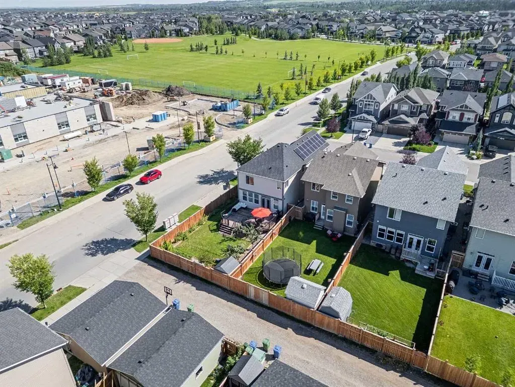 4 Legacy Court SE