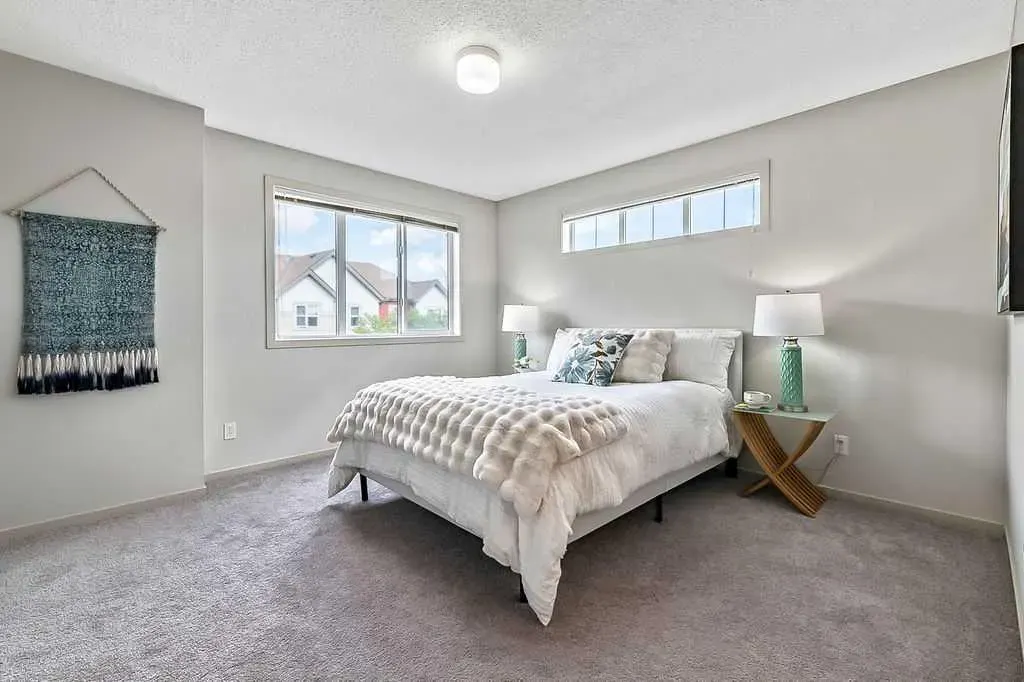 213 Copperstone Cove SE