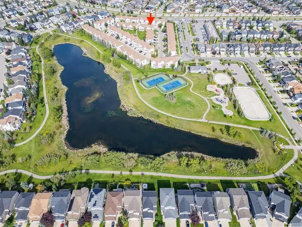 213 Copperstone Cove SE