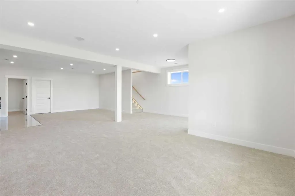 331 Muirfield Crescent