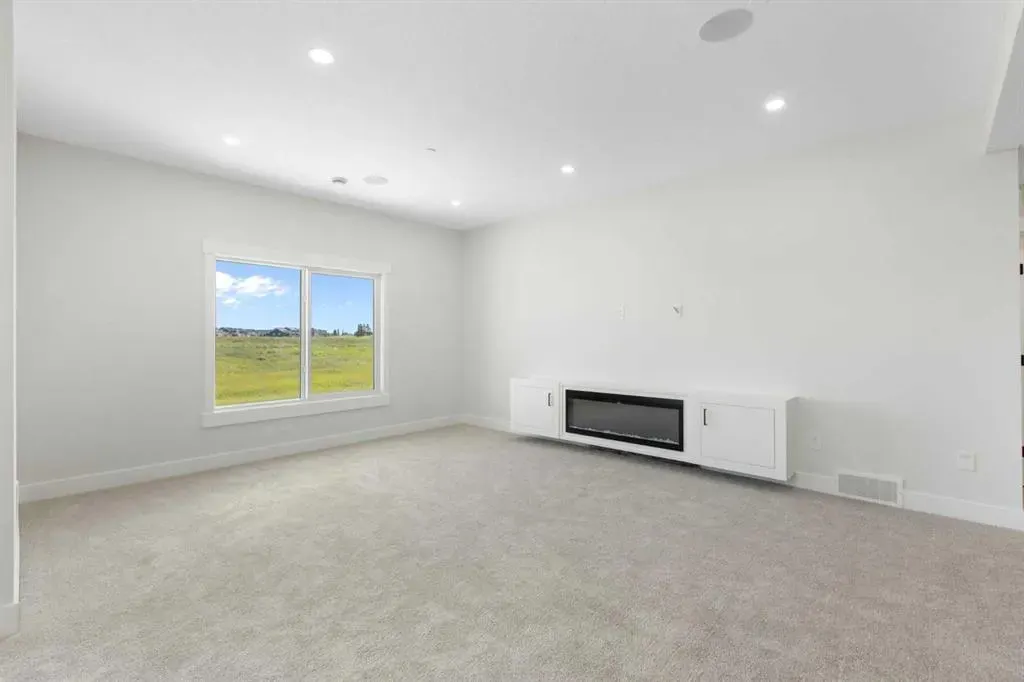 331 Muirfield Crescent