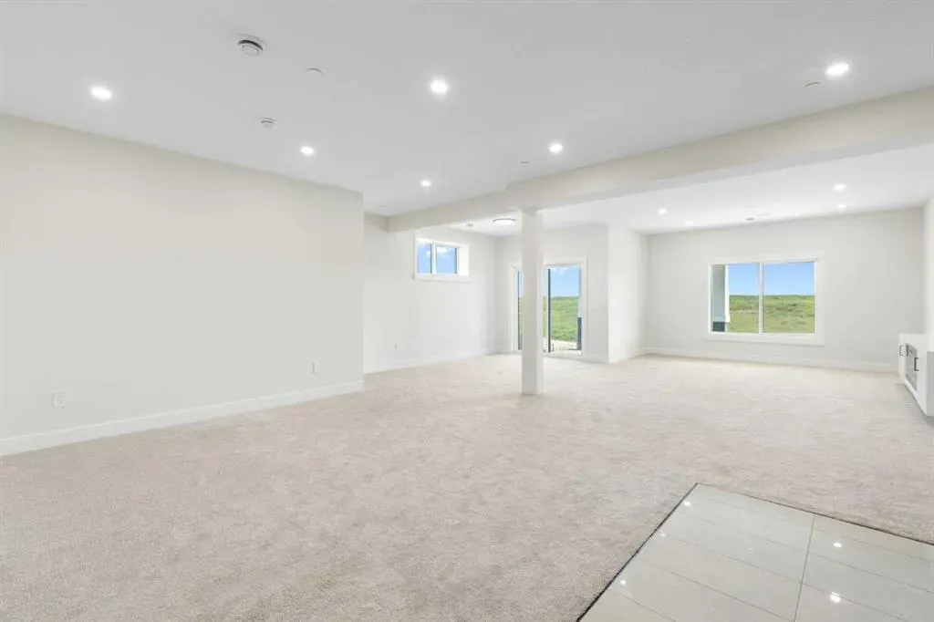 331 Muirfield Crescent