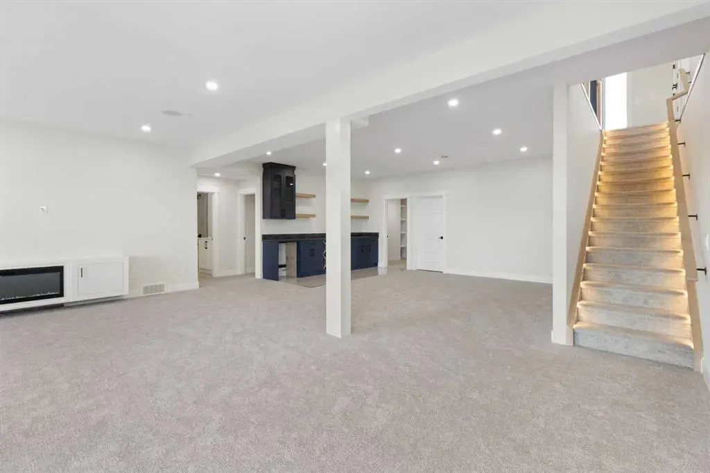 331 Muirfield Crescent