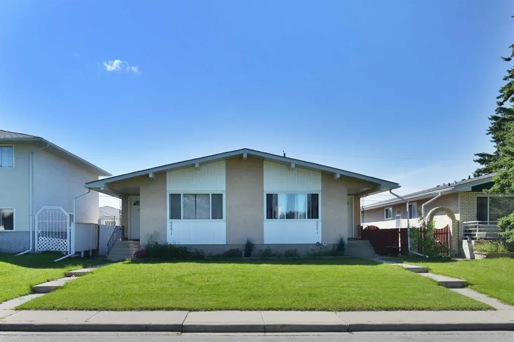 927 43 Street SW, #A & B
