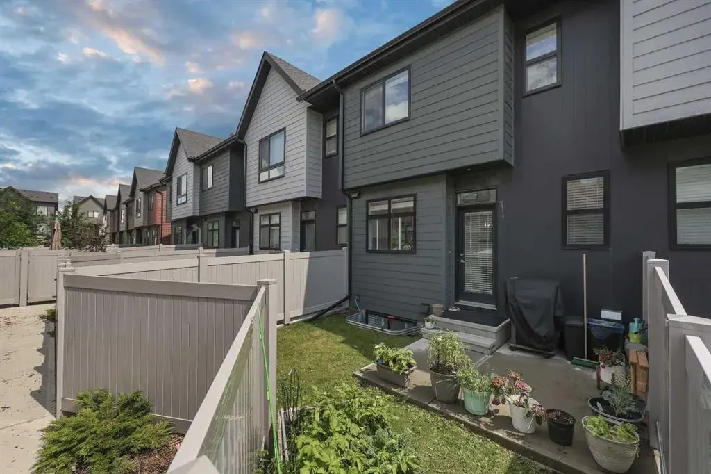 1224 Sage Meadows Gardens NW
