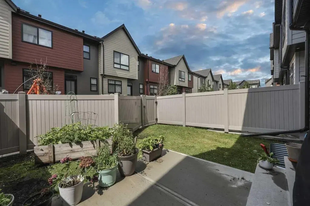 1224 Sage Meadows Gardens NW