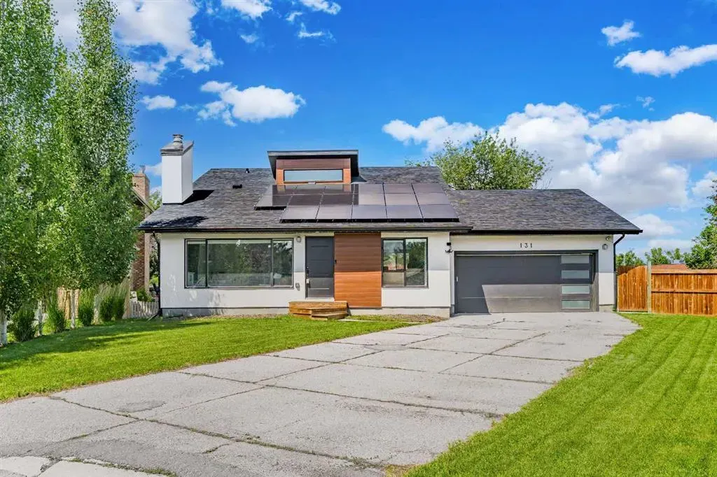131 Deer Park Place SE