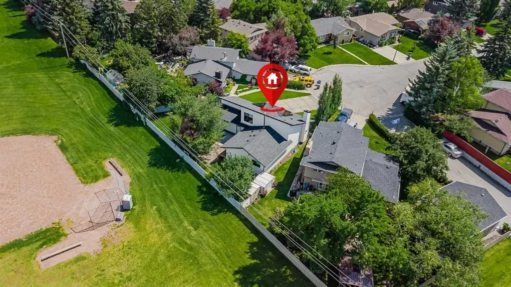 131 Deer Park Place SE