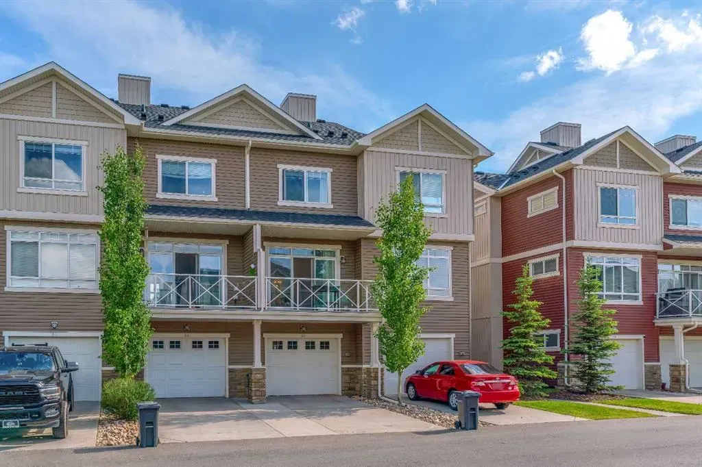 82 Skyview Ranch Avenue NE