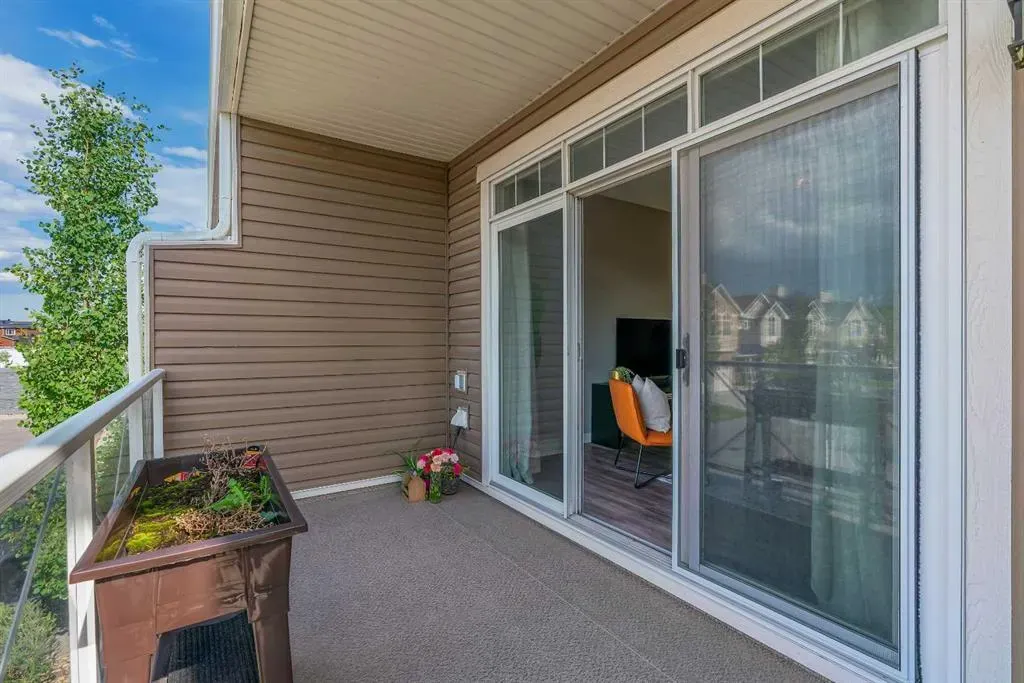 82 Skyview Ranch Avenue NE