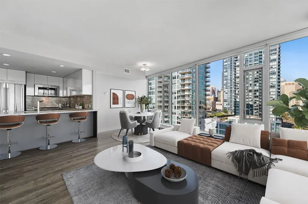 519 Riverfront Avenue SE, #1102