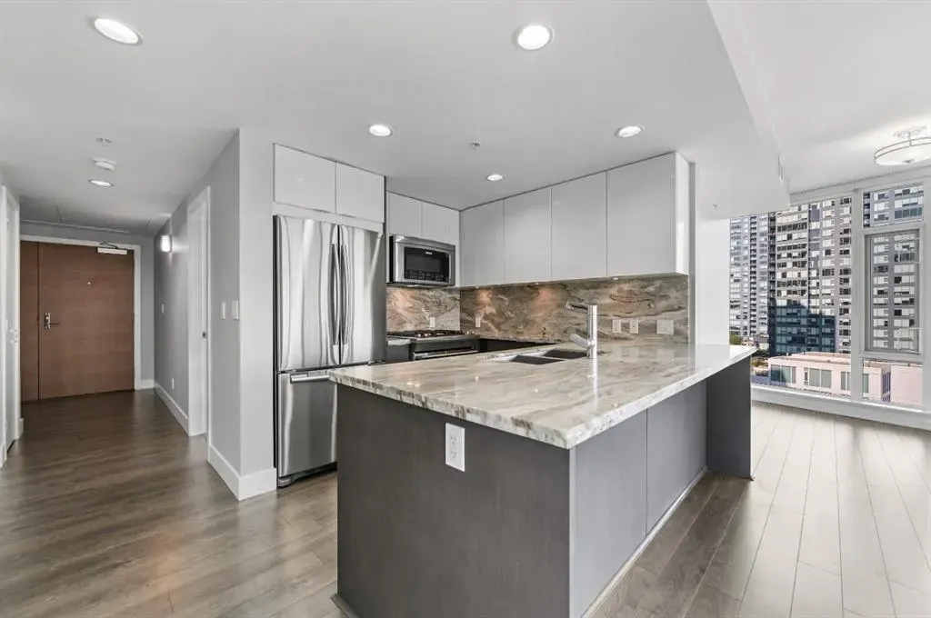 519 Riverfront Avenue SE, #1102