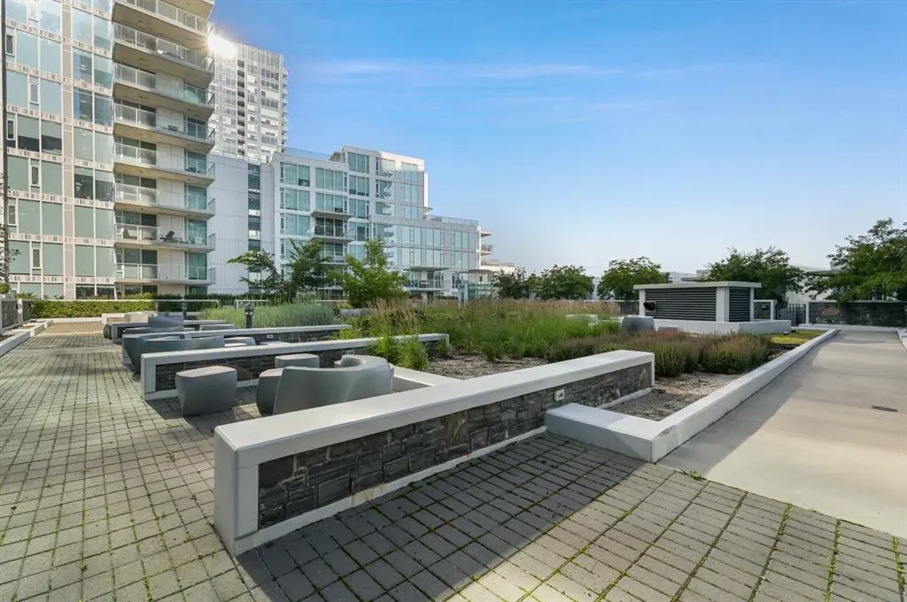 519 Riverfront Avenue SE, #1102