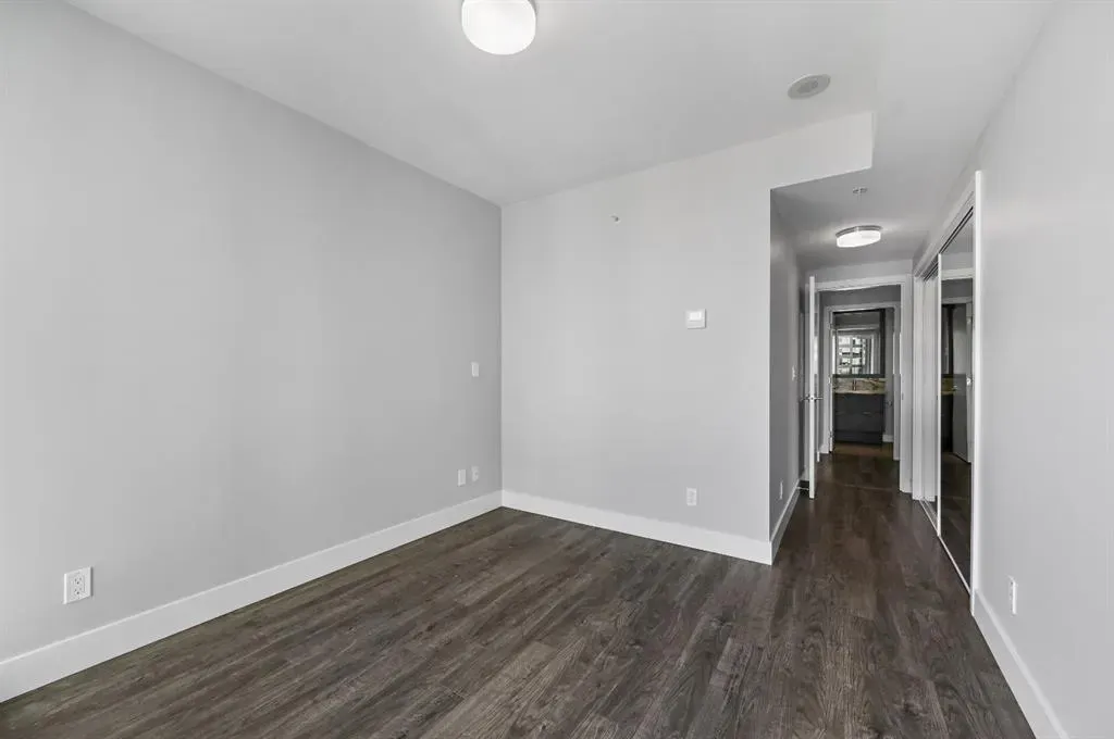 519 Riverfront Avenue SE, #1102