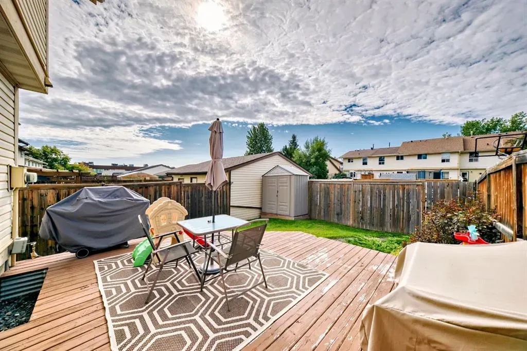2183 Woodview Drive SW