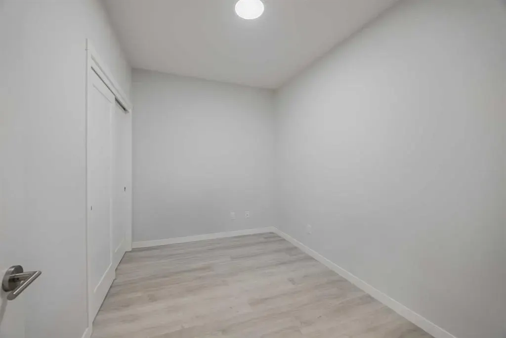 200 Shawnee Square SW, #102