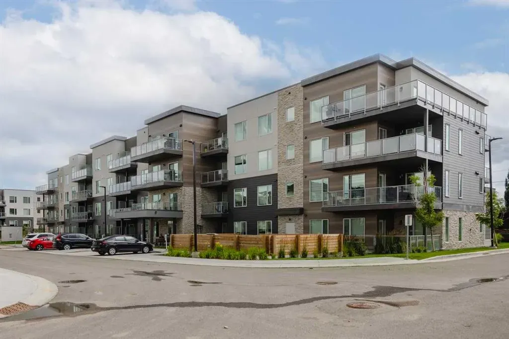 200 Shawnee Square SW, #102