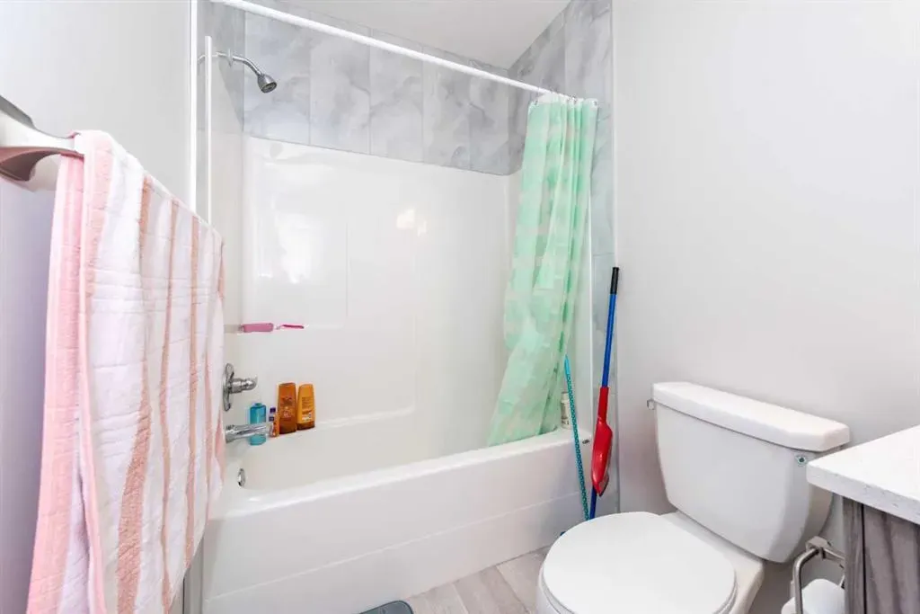 41 7 Avenue SE, #4