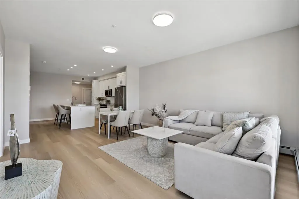1802 Mahogany Boulevard SE, #8215