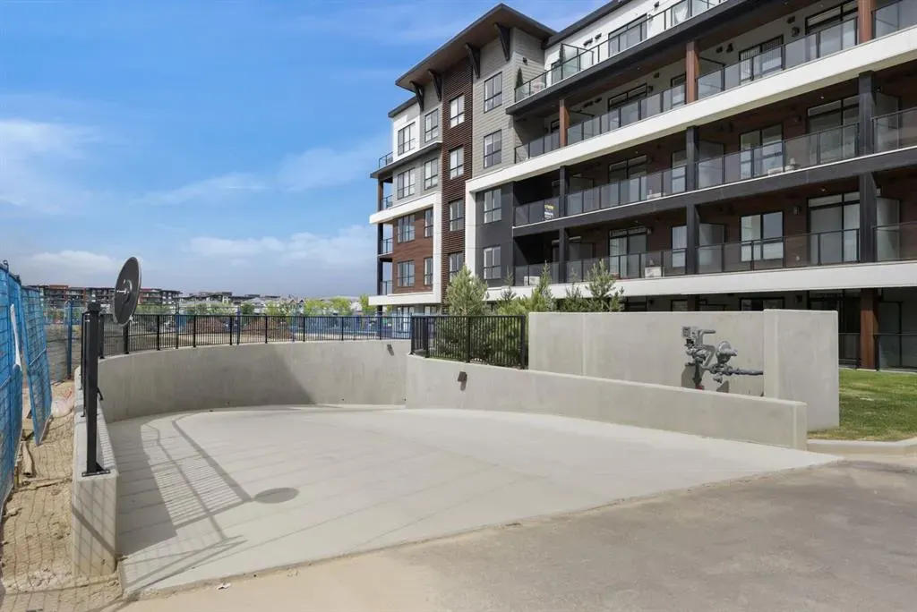 1802 Mahogany Boulevard SE, #8215