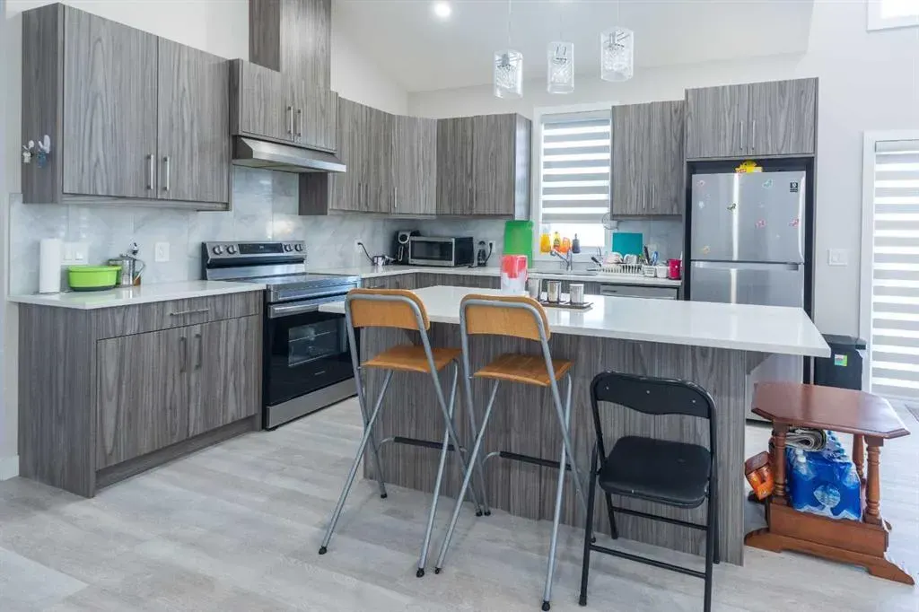 41 7 Avenue SE, #6